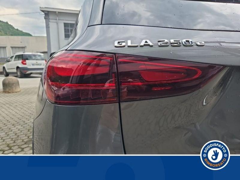 Mercedes-Benz GLA 250 E PLUG-IN HYBRID AUTOMATIC AMG line ADVANCED PLUS