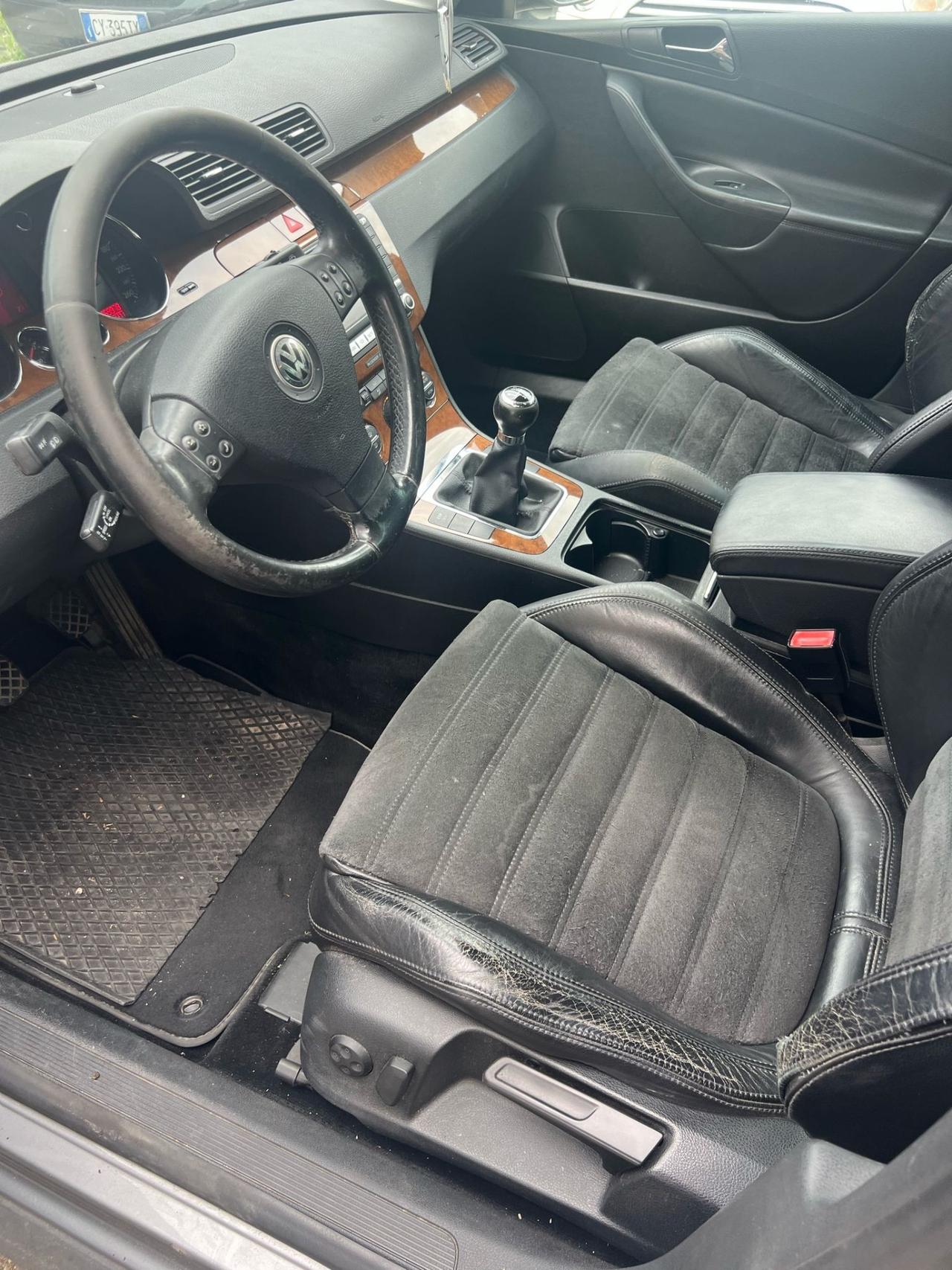 Volkswagen Passat 2.0 16V TDI Var. Highline Anno 2006