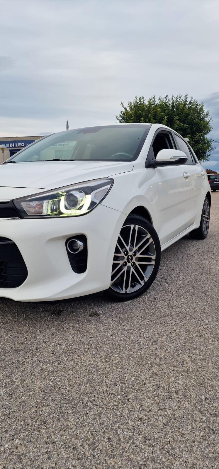 Kia Rio 1.4 CRDi 90CV 5 porte Cool 2017