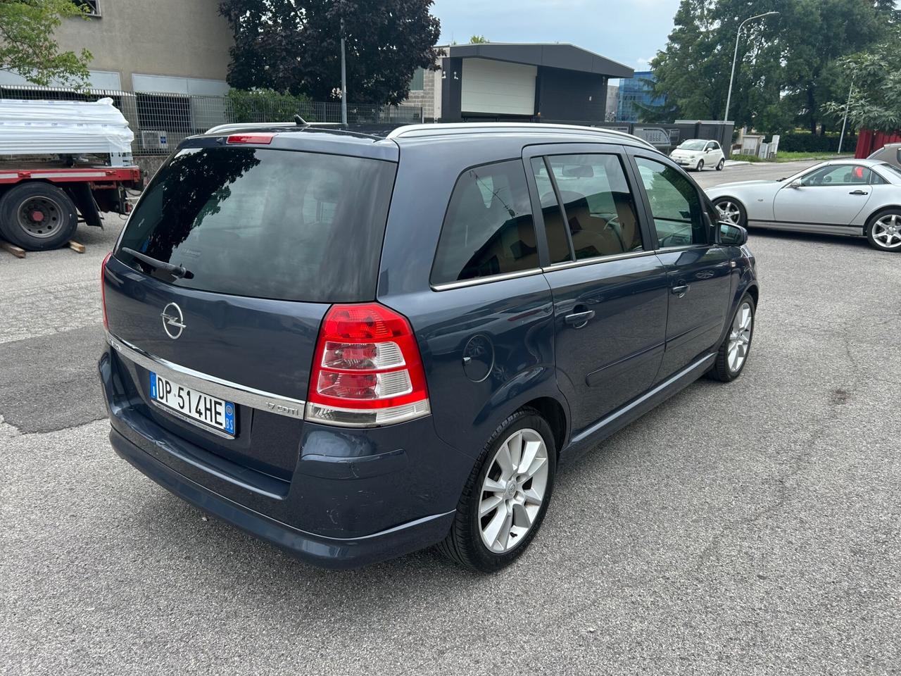 Opel Zafira Cosmo
