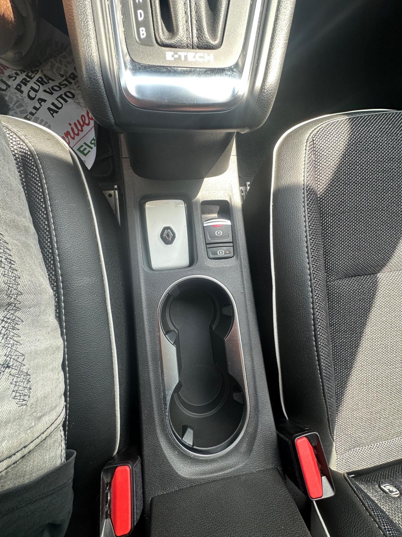 Renault Captur Full Hybrid E-Tech 145 CV 2023