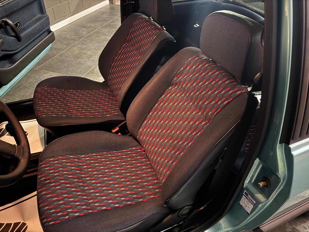 Volkswagen Polo ASI ORO E CRS