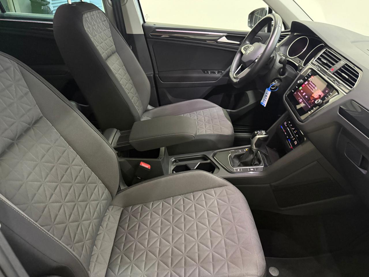 Volkswagen Tiguan 2.0 TDI 150 CV SCR DSG Elegance