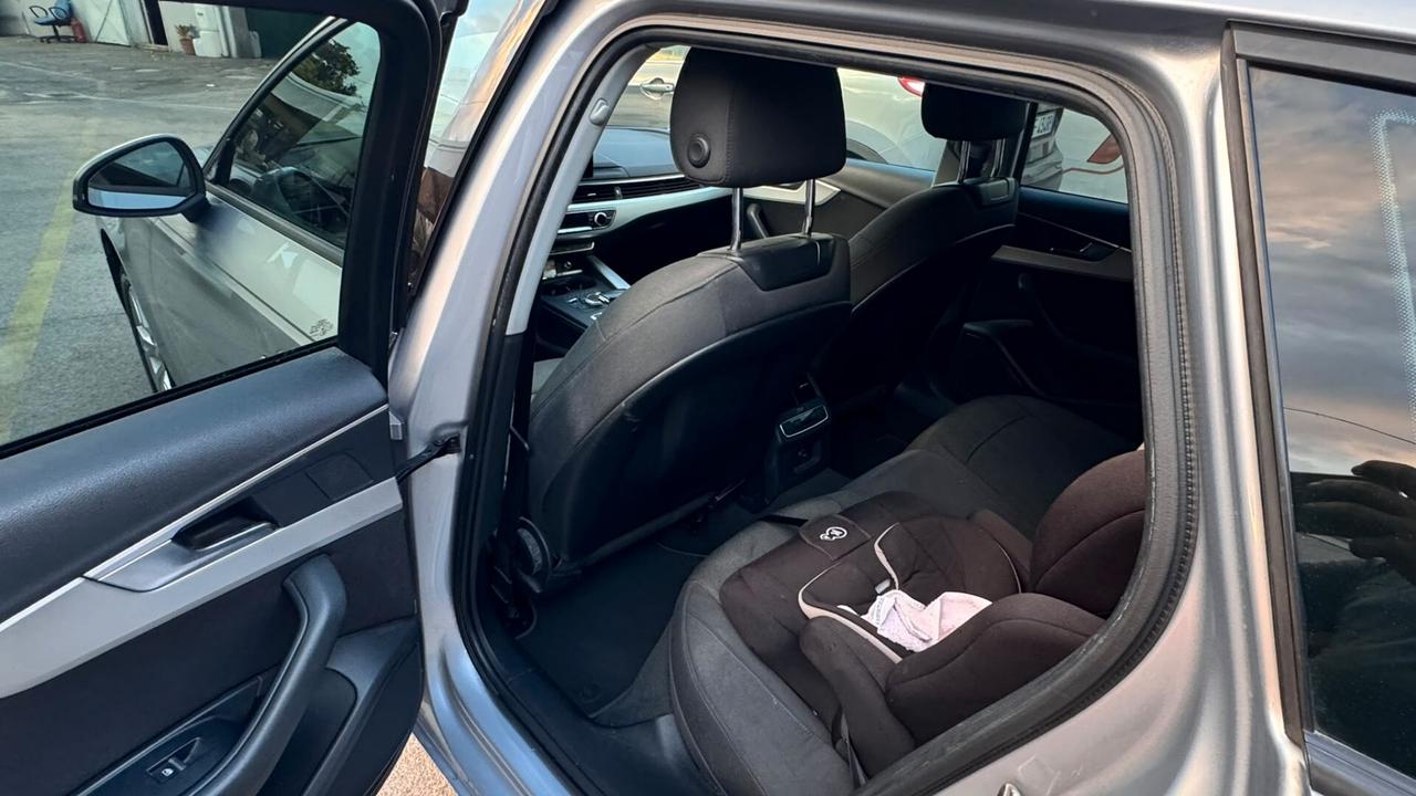 Audi A4 2.0 TDI 150 CV ultra S tronic Business Sport