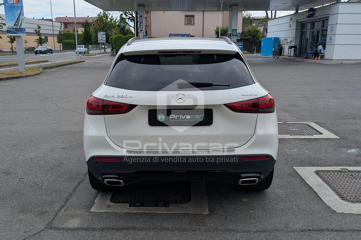 MERCEDES GLA 200 d Automatic 4Matic Sport Plus
