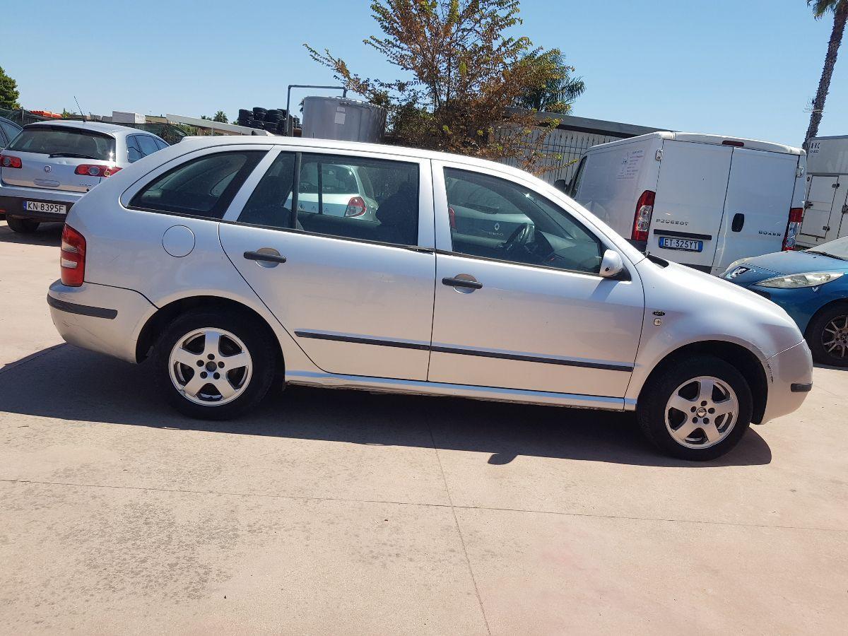 SKODA - Fabia Station Wagon - 16V/101 CV Wagon Elegance