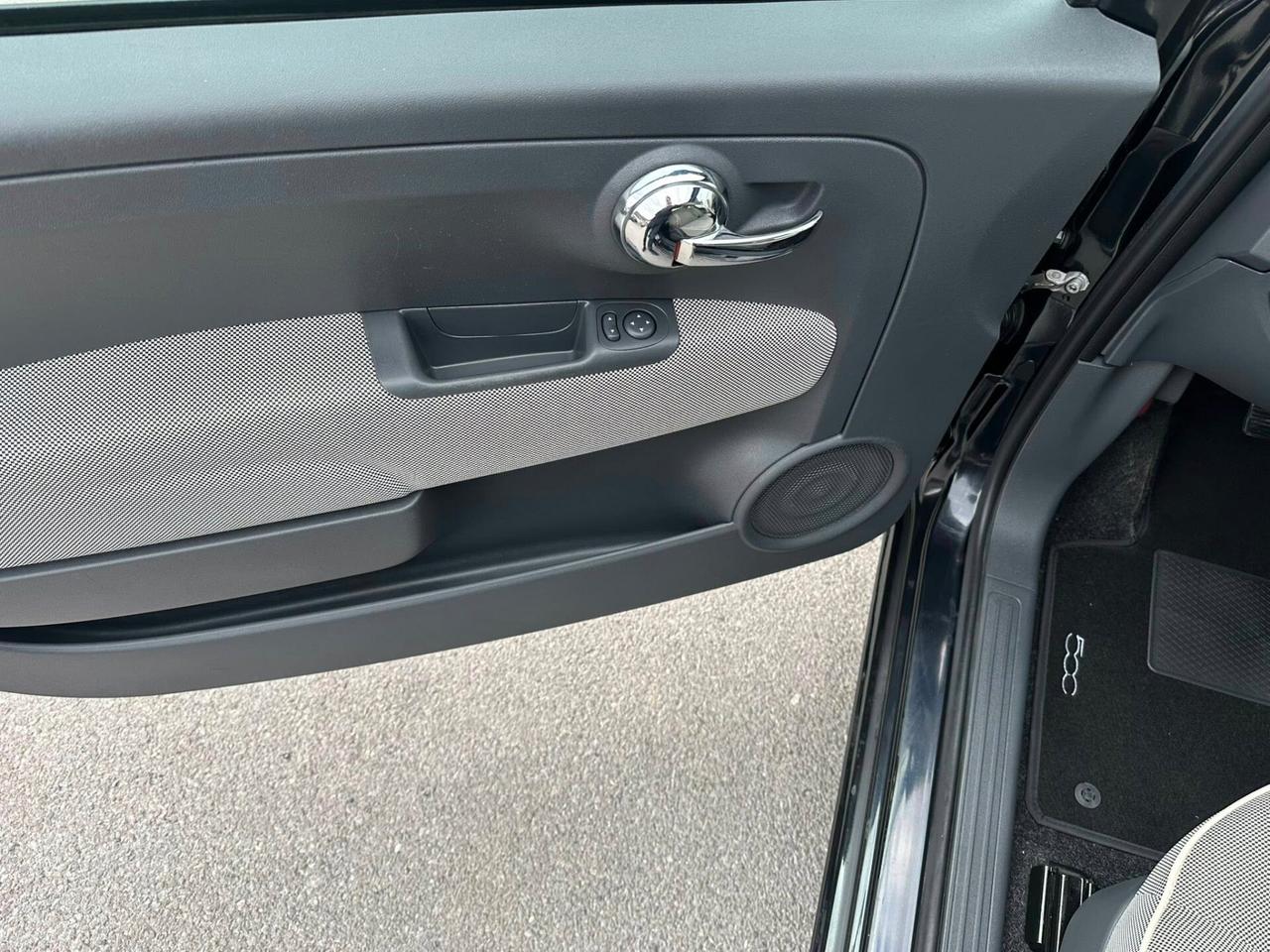 Fiat 500 1.2 benz Lounge