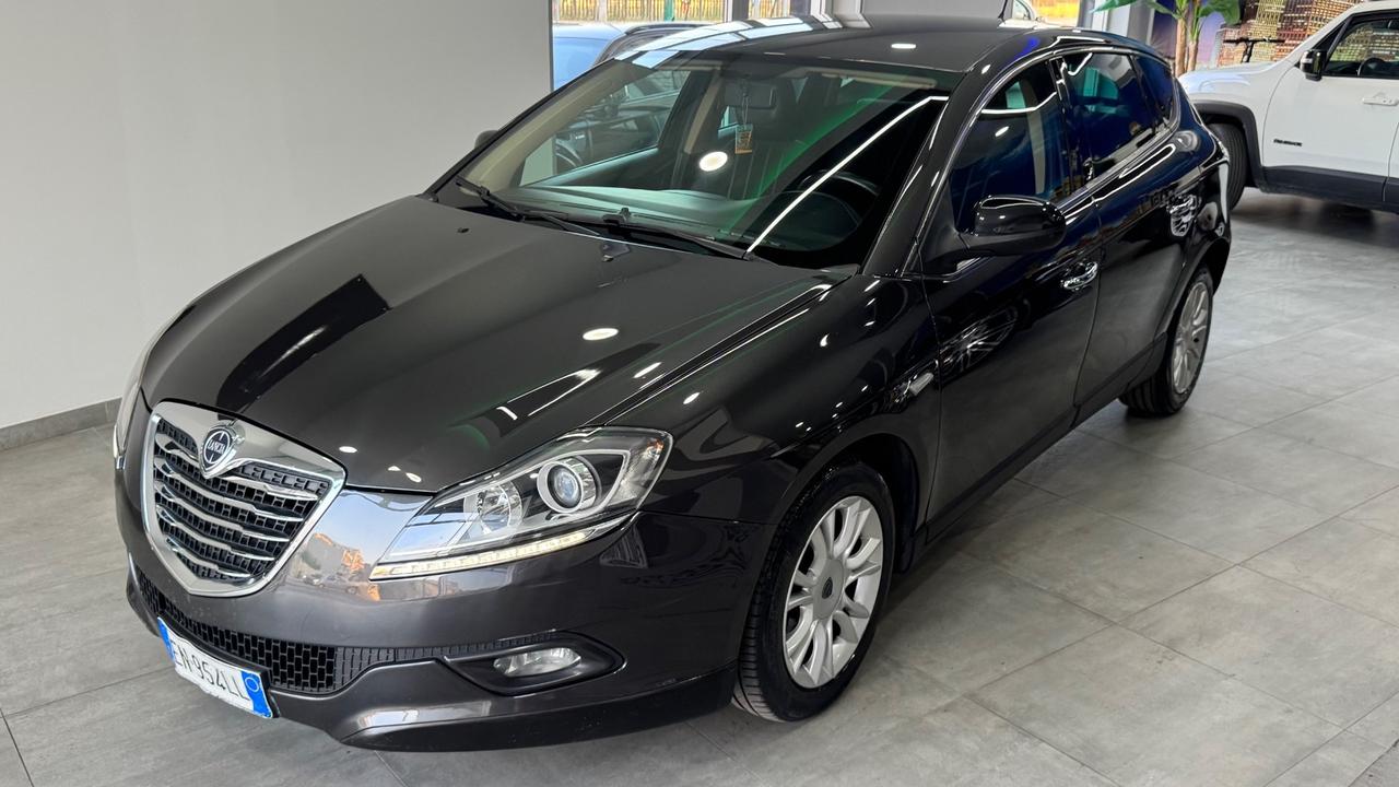Lancia Delta 1.6 MJT DPF Gold-2012