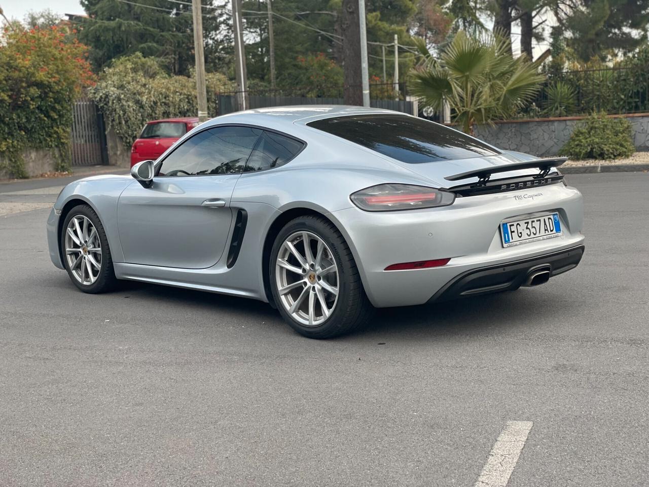 Porsche 718 Cayman 2.0