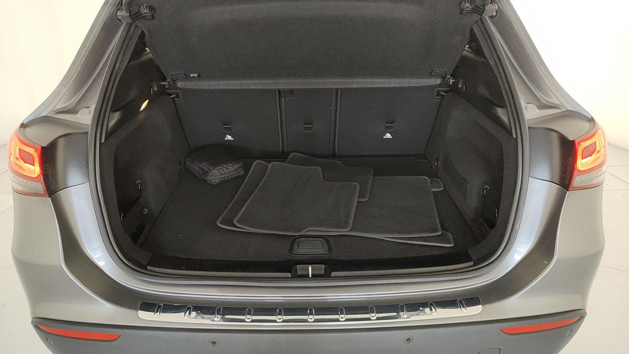 Mercedes-Benz GLA-H247 2020 - GLA 180 d Executive auto