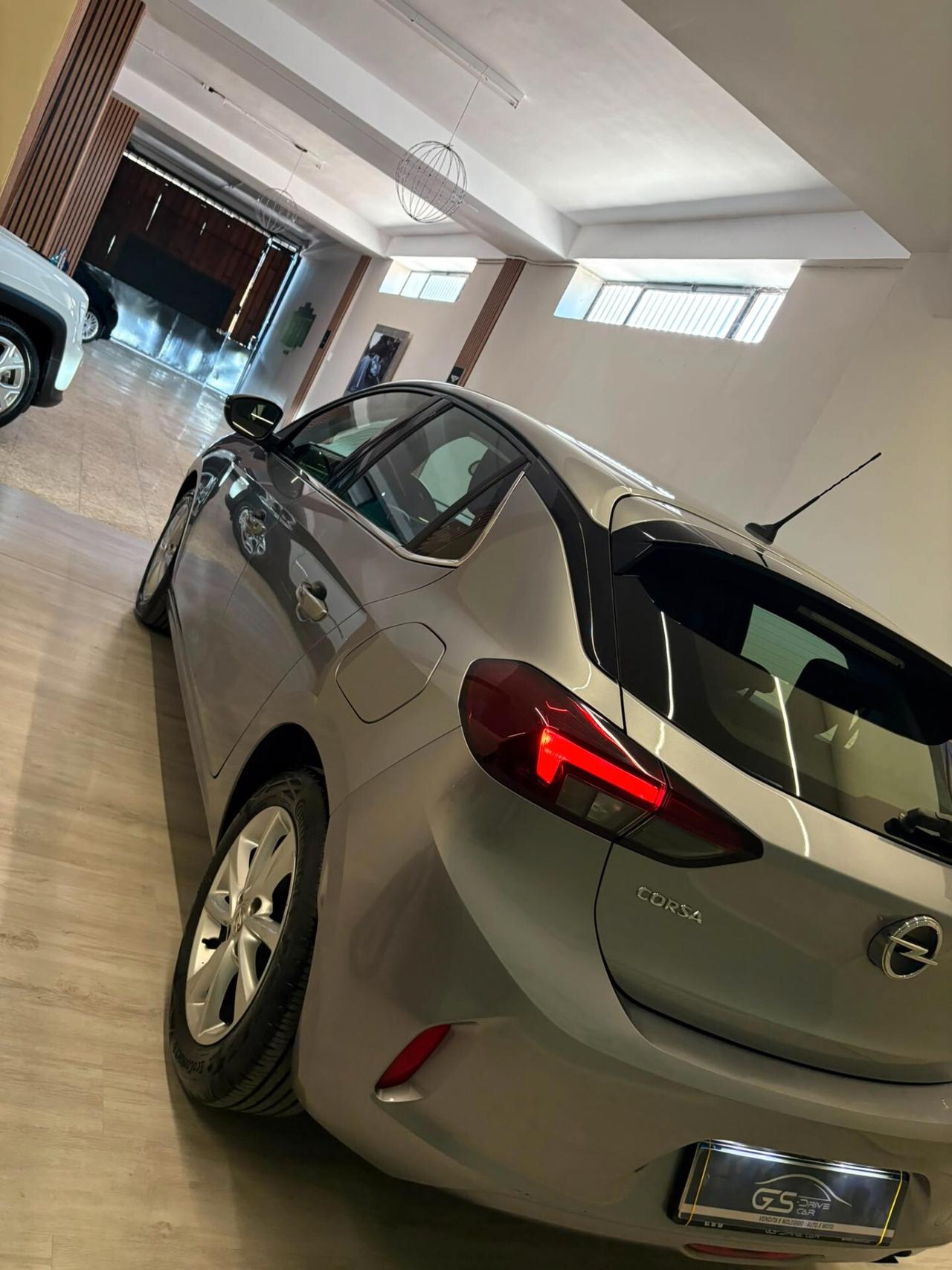 Opel Corsa 1.200cc 75cv Allestimento Edition