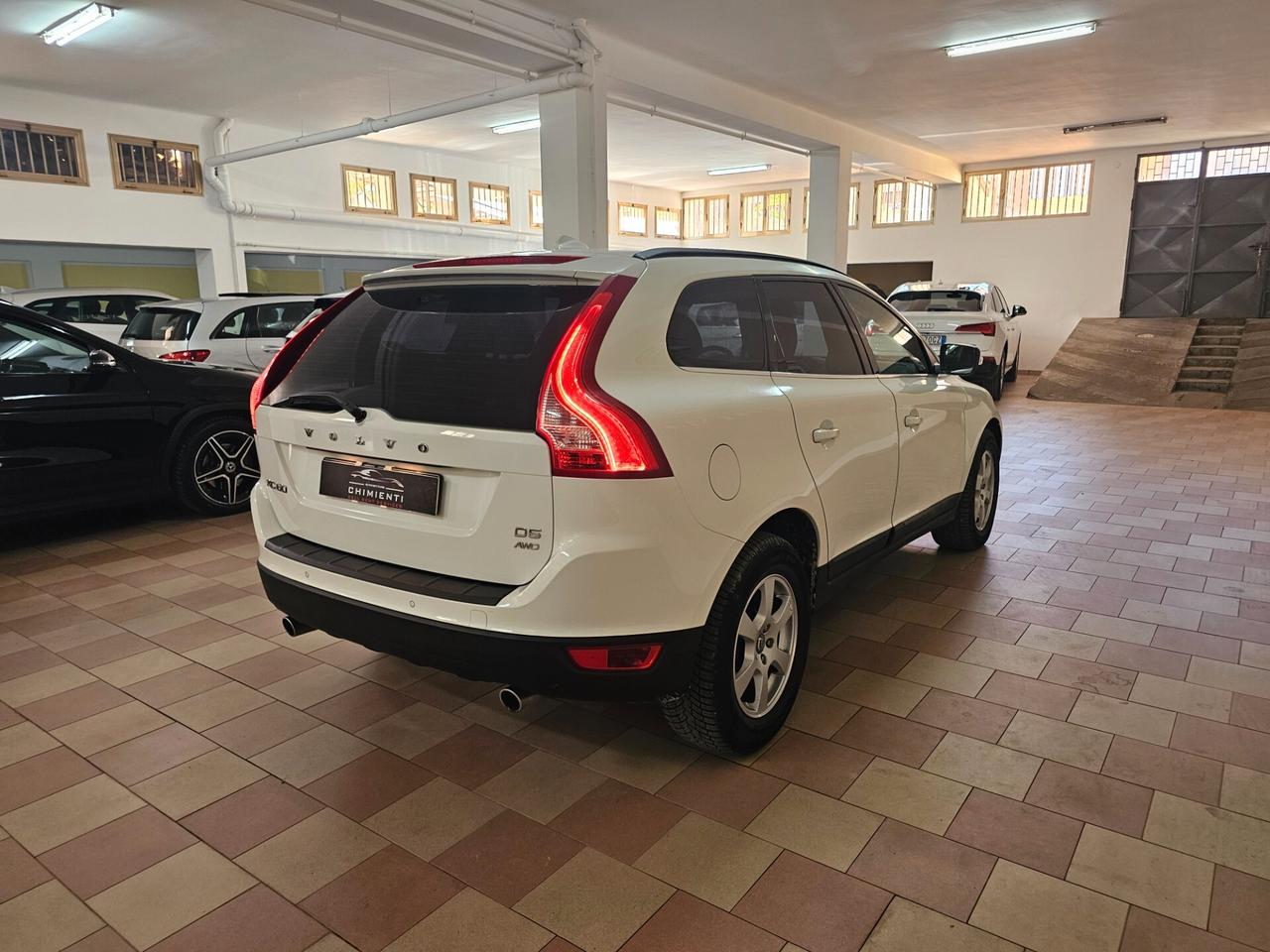 Volvo XC 60 XC60 D3 AWD Geartronic R-design