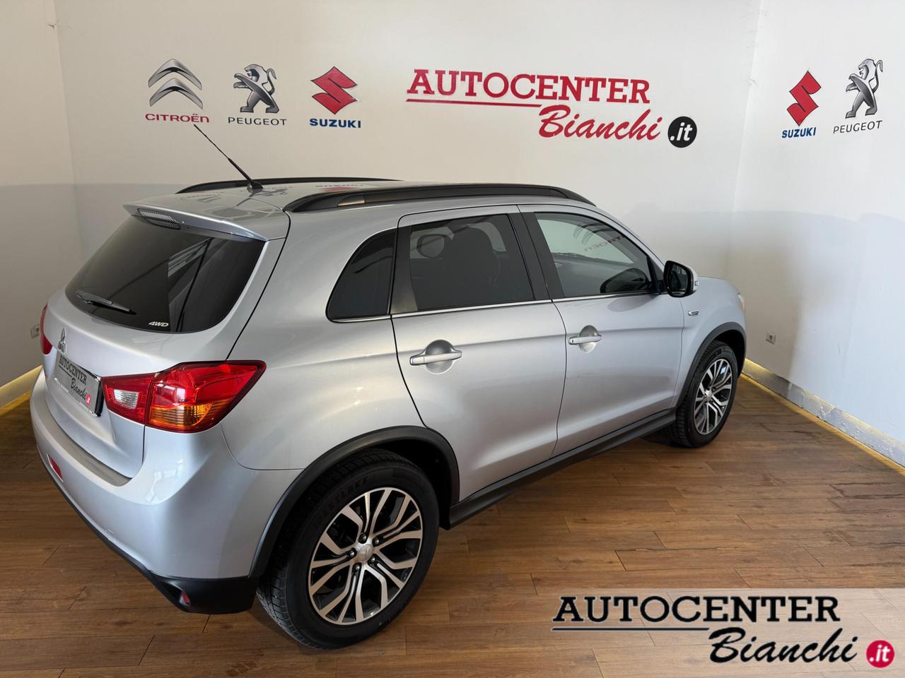 Mitsubishi Asx 1.6 Instyle Panoramic 4wd E6