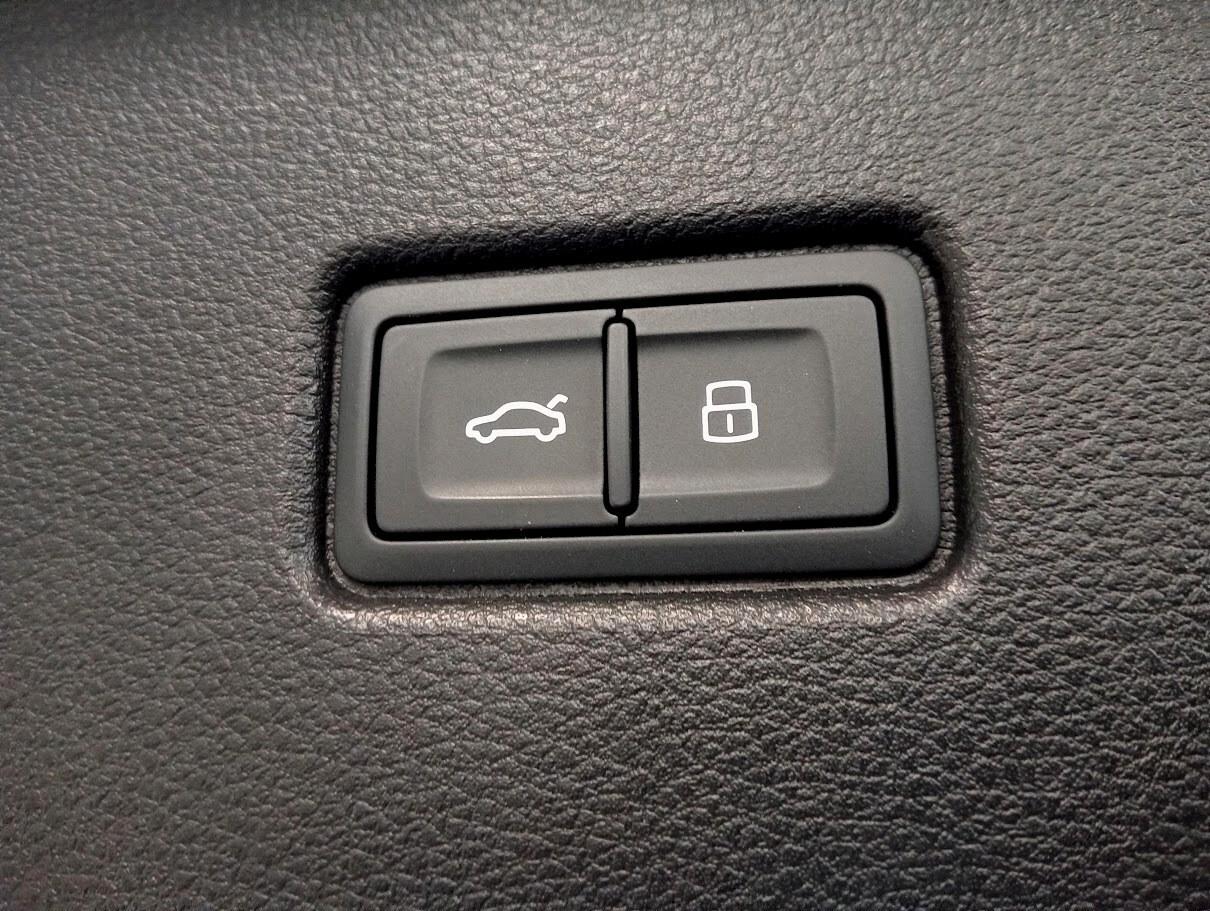 Audi Q5 SPORTBACK 40 2.0 TDI Quattro 4X4 SLINE MATRIX GANCIO