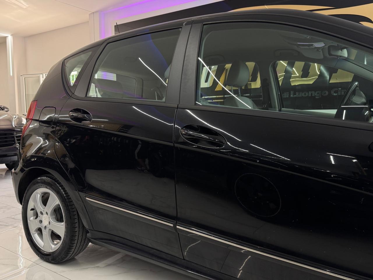 Mercedes-benz Classe A 180D AVANTGARDE Aut.