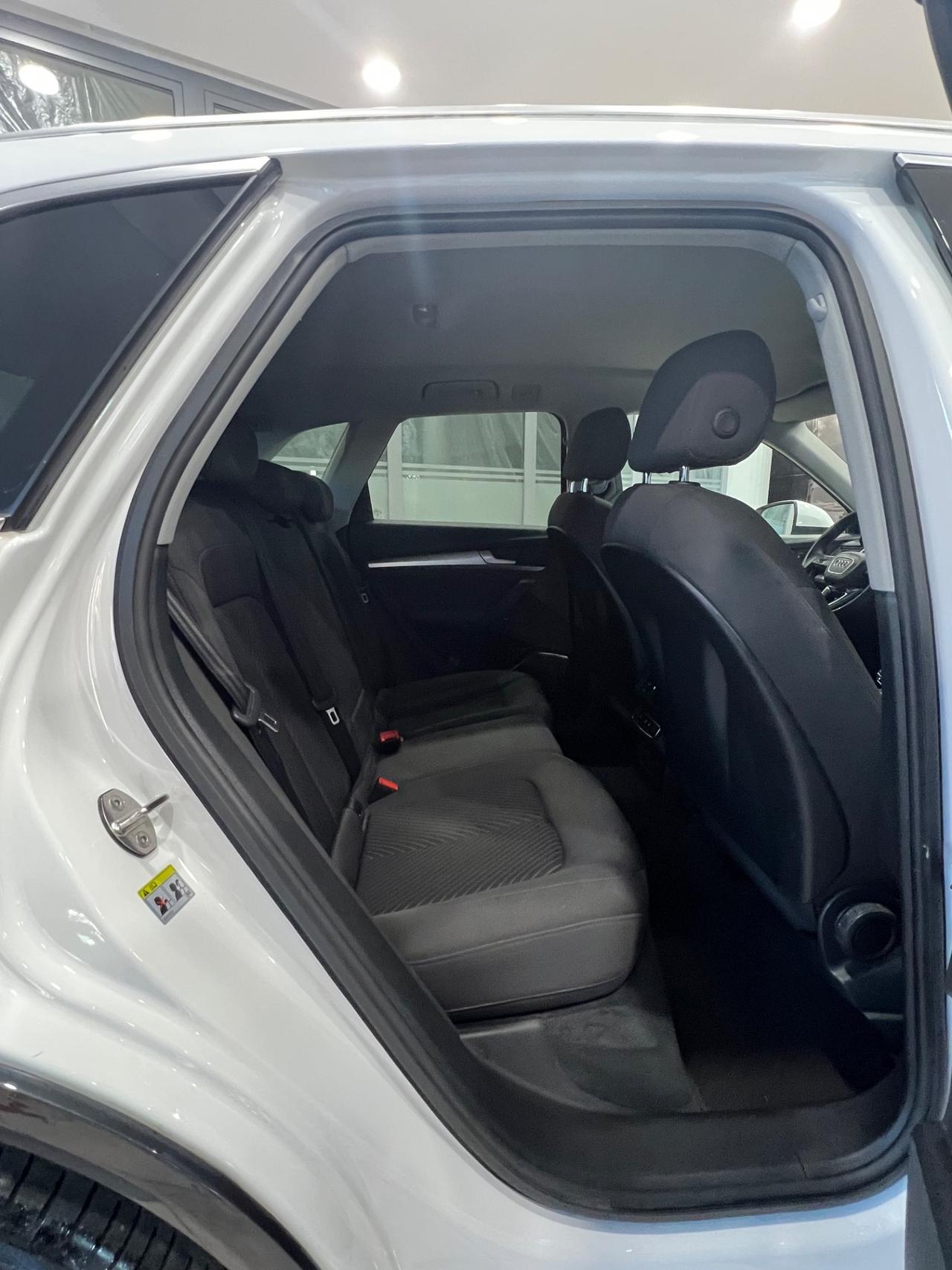 Audi Q5 40 TDI 204 CV quattro S tronic Business Advanced