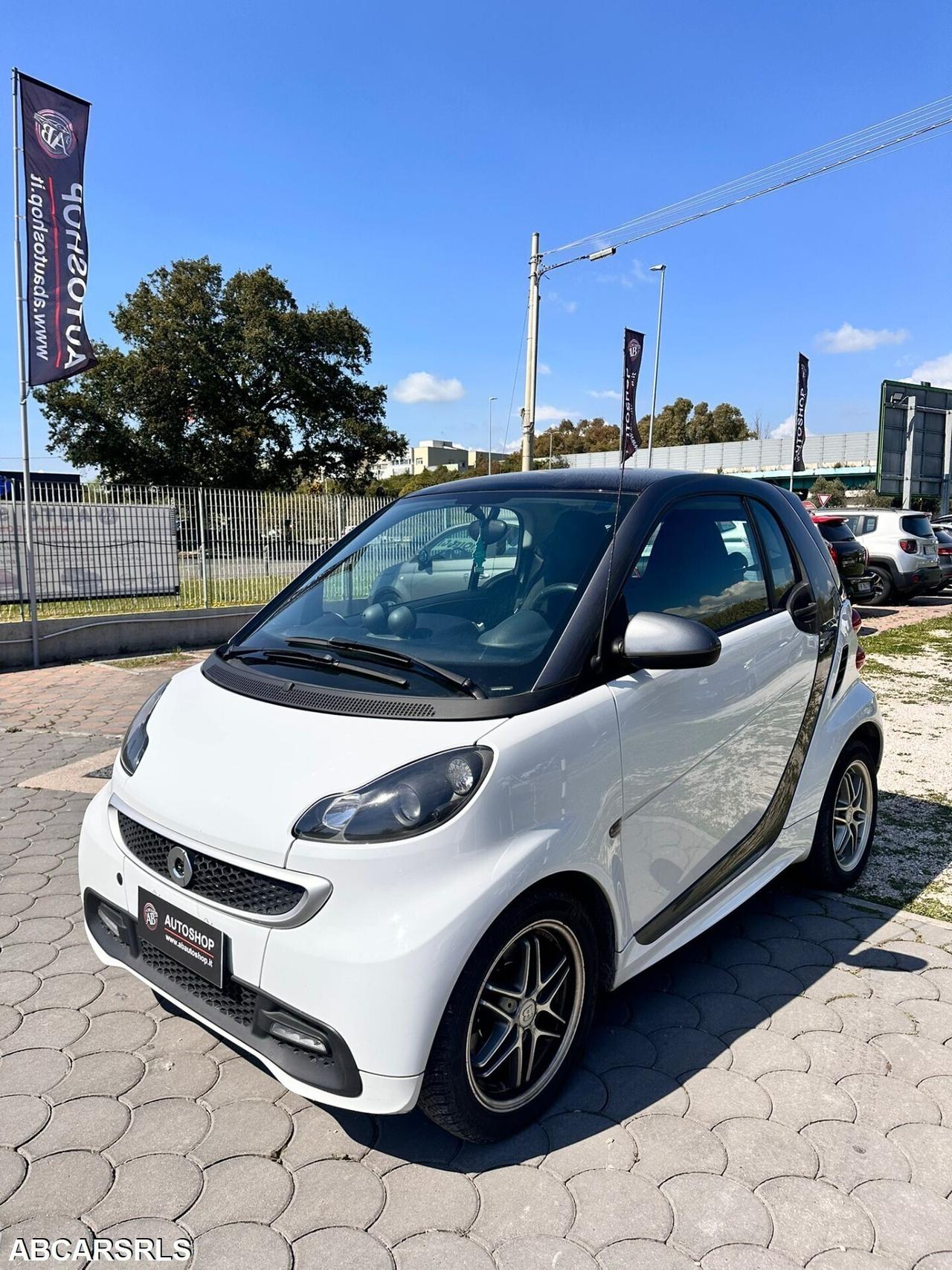 SMART - Fortwo - 1000 52 kW MHD coupé pure - NEOPA