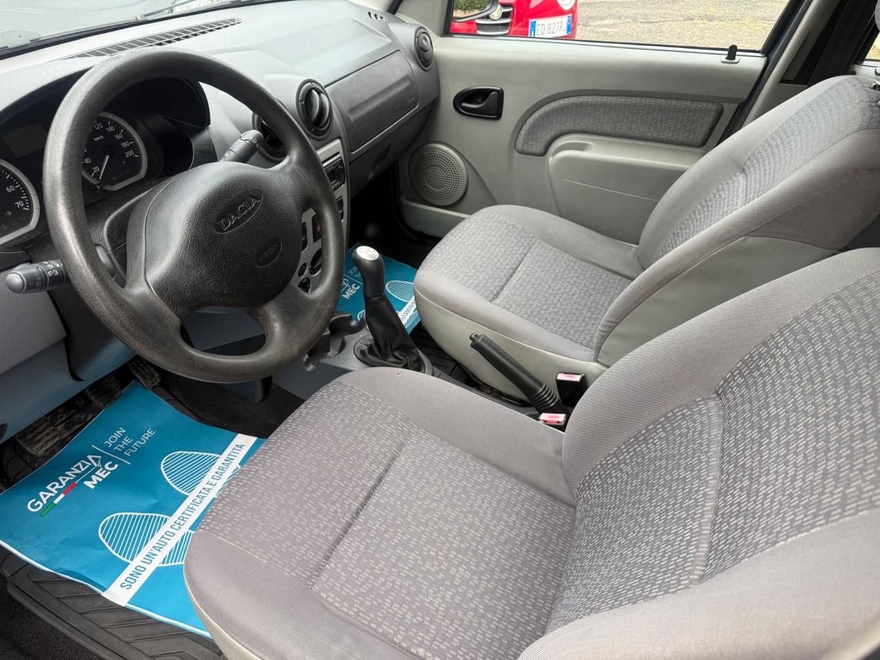 Dacia Logan MCV 1.6 16V 5 posti Lauréate