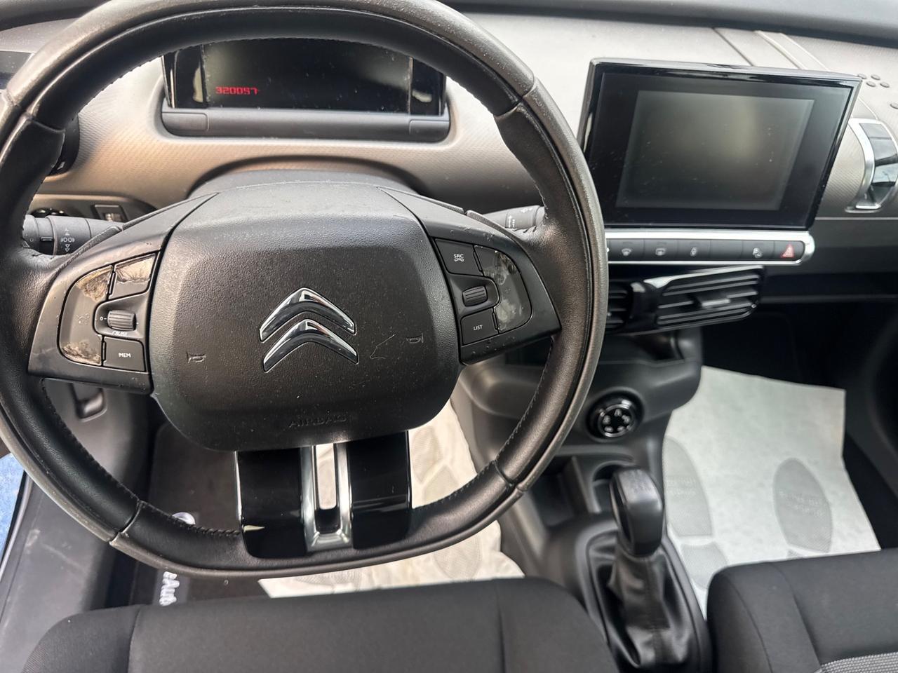 Citroen C4 Cactus BlueHDi 100 Shine