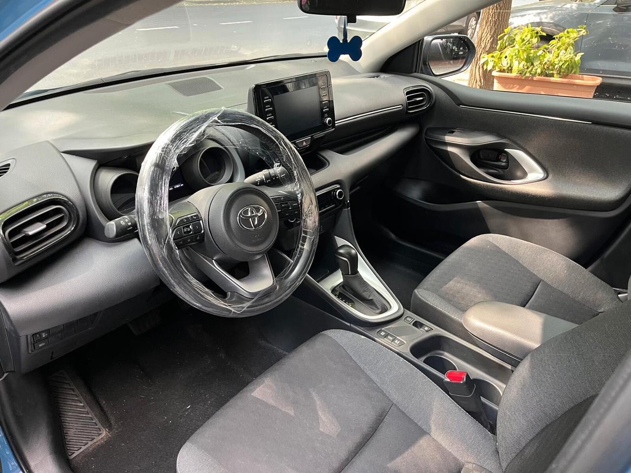 Toyota Yaris 1.5 Hybrid 5 porte Business