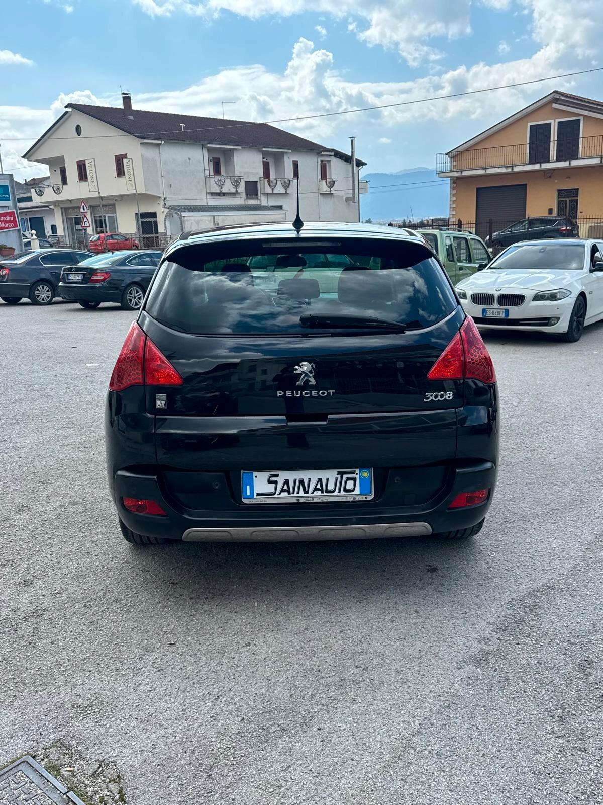 Peugeot 3008 HYbrid4 Garanzia