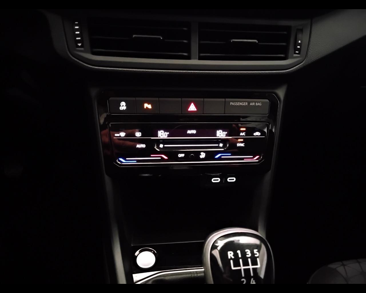 VOLKSWAGEN T-Cross 2019 - T-Cross 1.0 tsi Sport 95cv