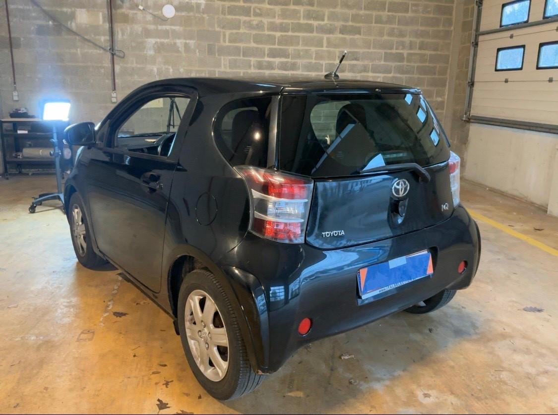 Toyota iQ 1.0 Sol