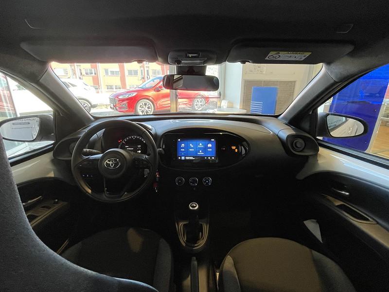 Toyota Aygo x 1.0 active 72cv