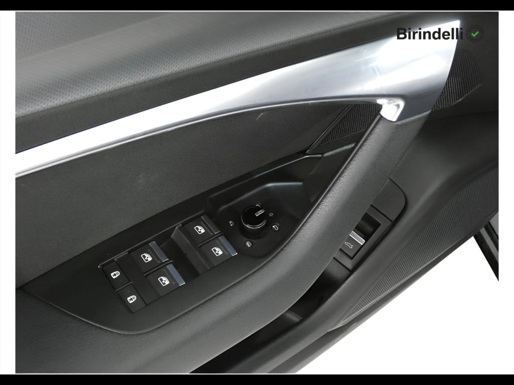 AUDI A6 5ª serie - A6 40 2.0 TDI S tronic Business