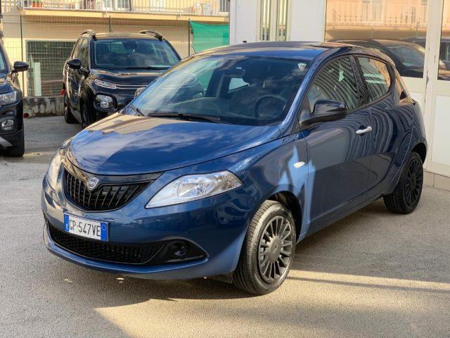 LANCIA Ypsilon 1.0 FireFly 5 porte S&S Hybrid Silver