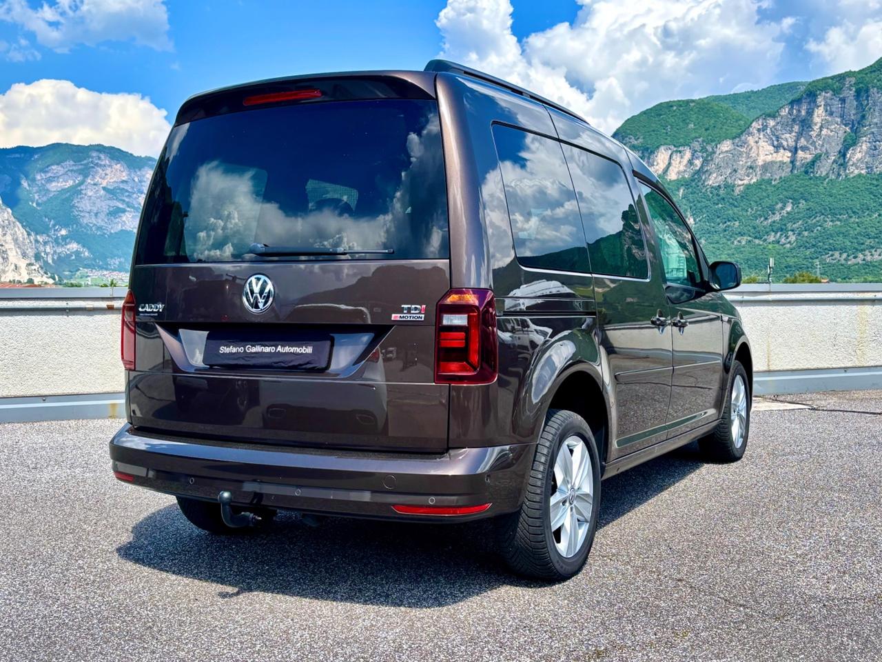 Volkswagen Caddy 2.0 TDI 122cv Comfortline 4Motion 6MT
