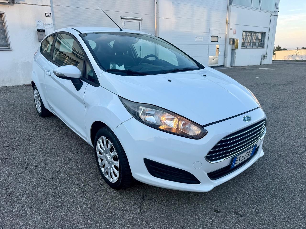 Ford Fiesta 3porte 1.0benz 2013 122.000km per neopatentati