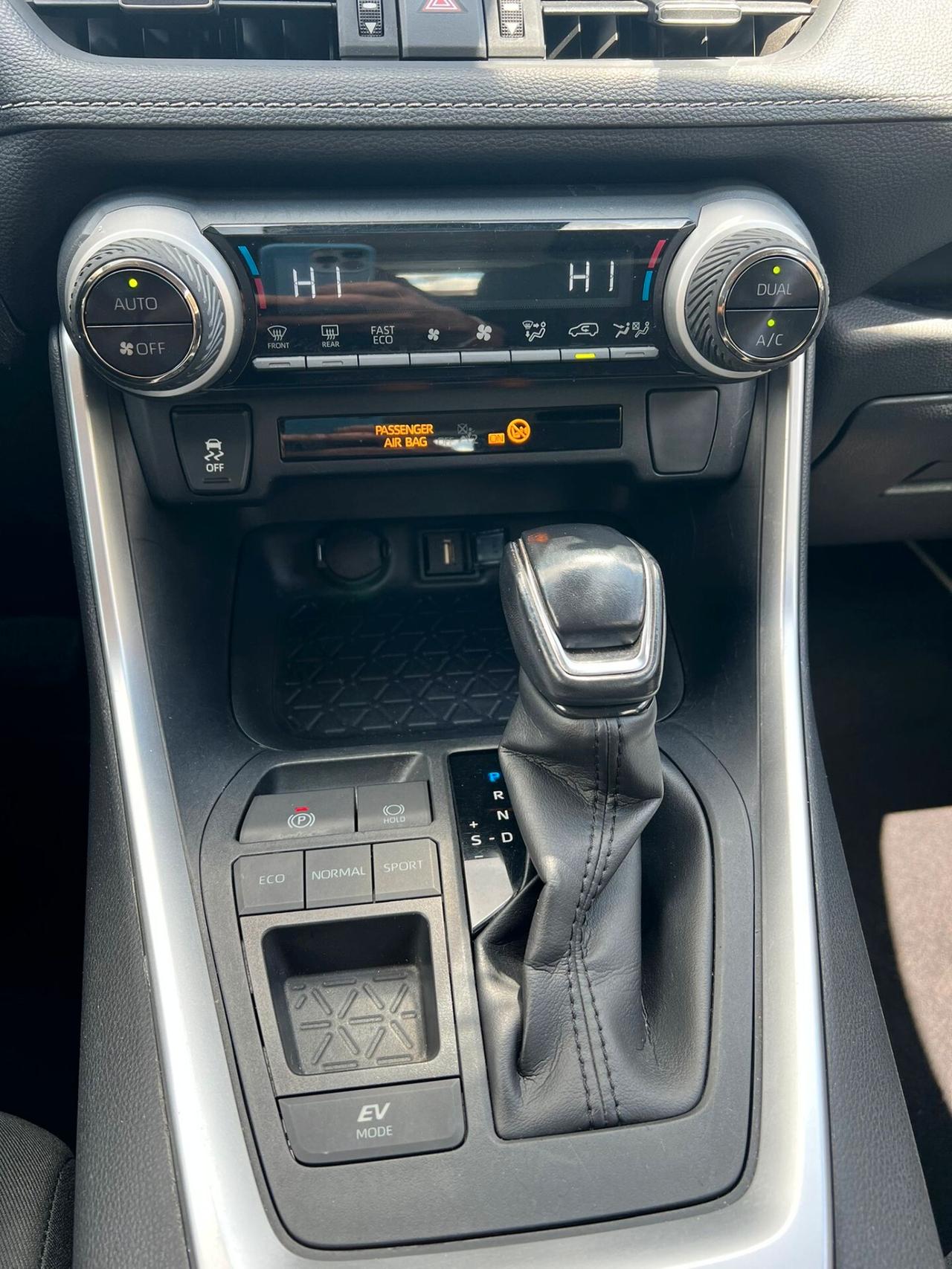 Toyota RAV 4 HYBRID ACTIVE