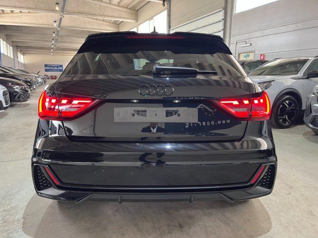 AUDI A1 SPB 30 TFSI 116 CV Identity Black S line "17 Sline