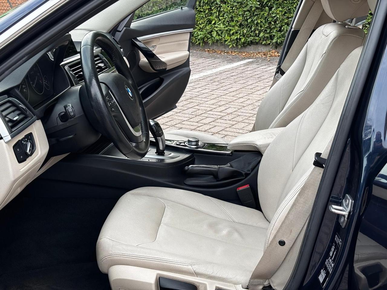 Bmw 318 318d Touring Luxury..CELL 320 147 1147 WUATSAPP