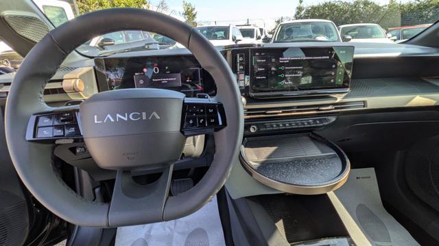 LANCIA Ypsilon Hybrid e-DCT 1.2cc 101cv AUTOM. BLUETOOTH CLIMA