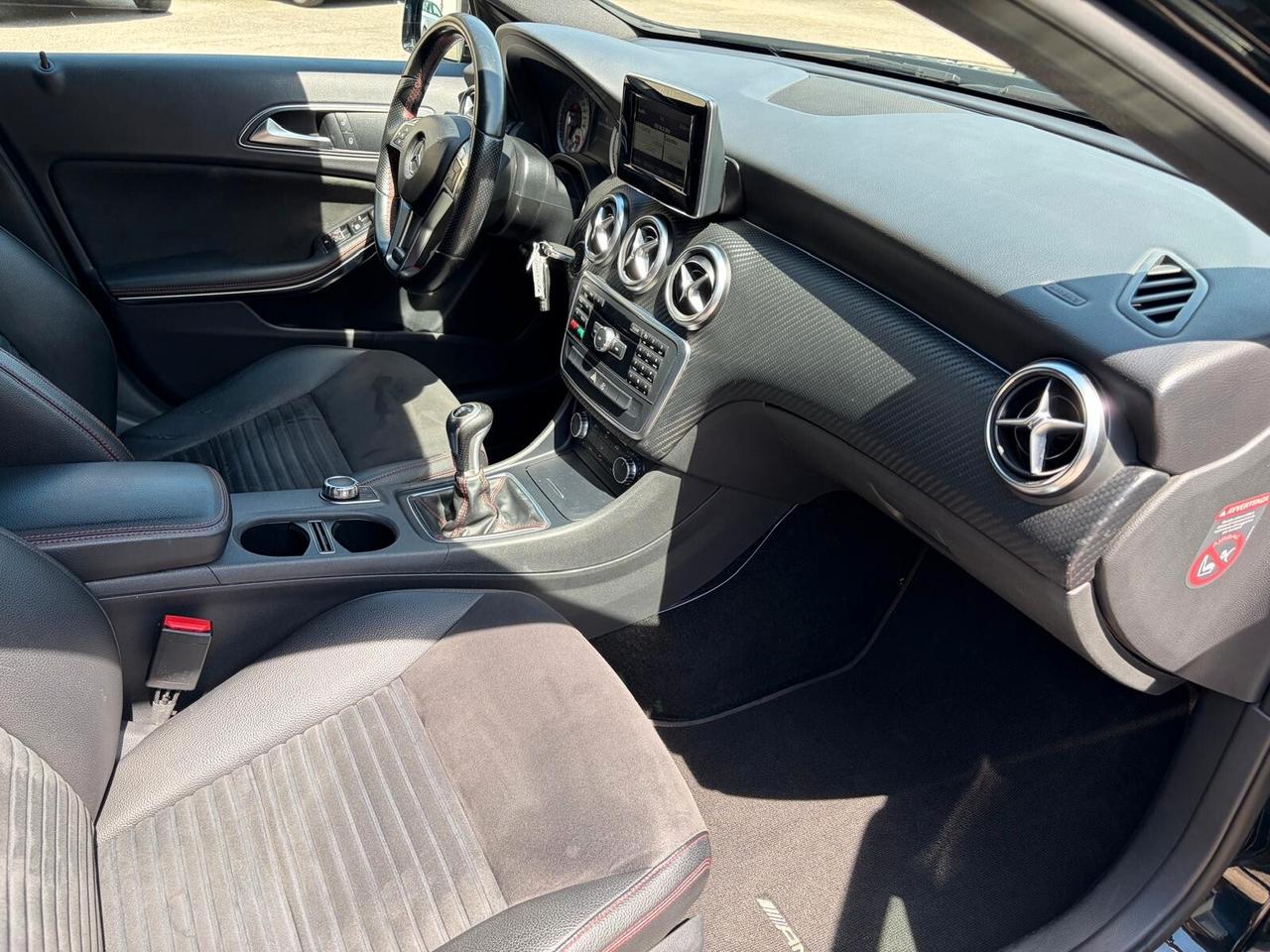 MERCEDES CLASSE A 180 PREMIUM "OK NEOPATENTATI"