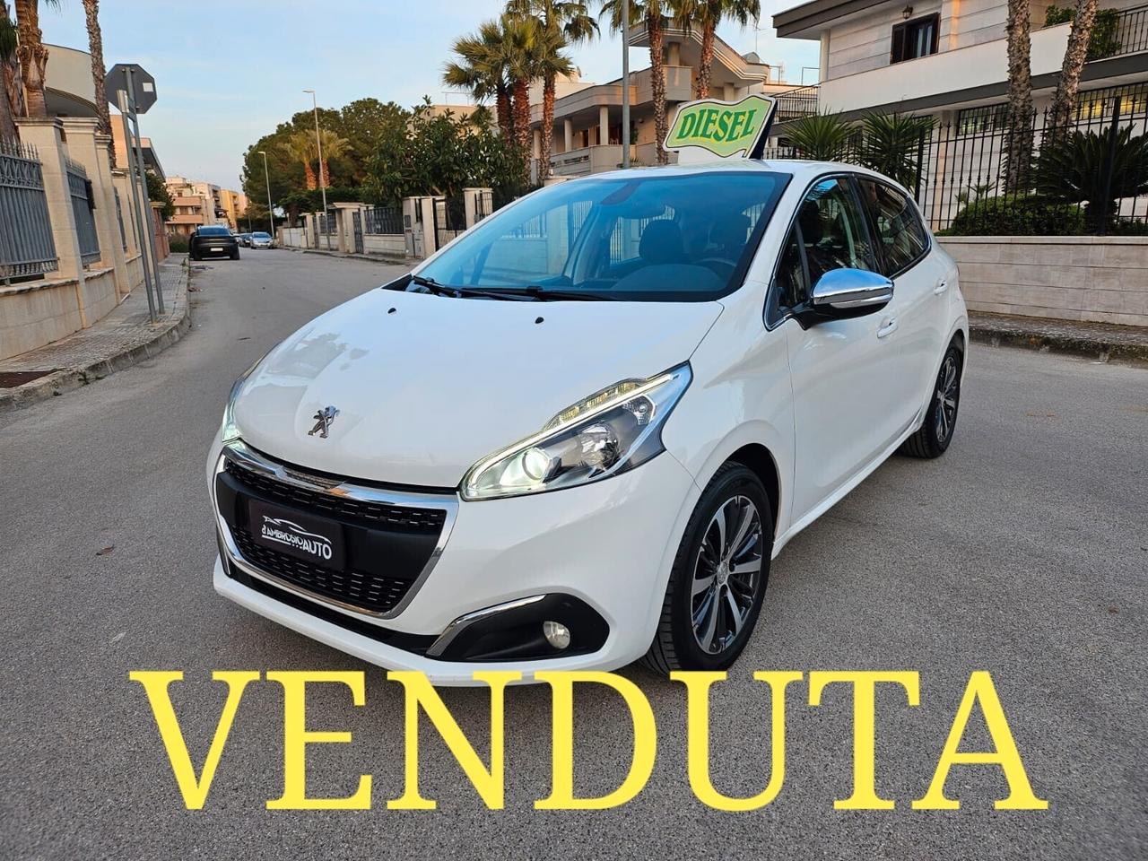 Peugeot 208 1.6 BlueHDi 100 CV Allure
