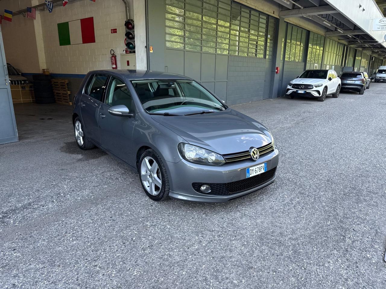 Volkswagen Golf 2.0 TDI 140CV DPF DSG 5p. Highline