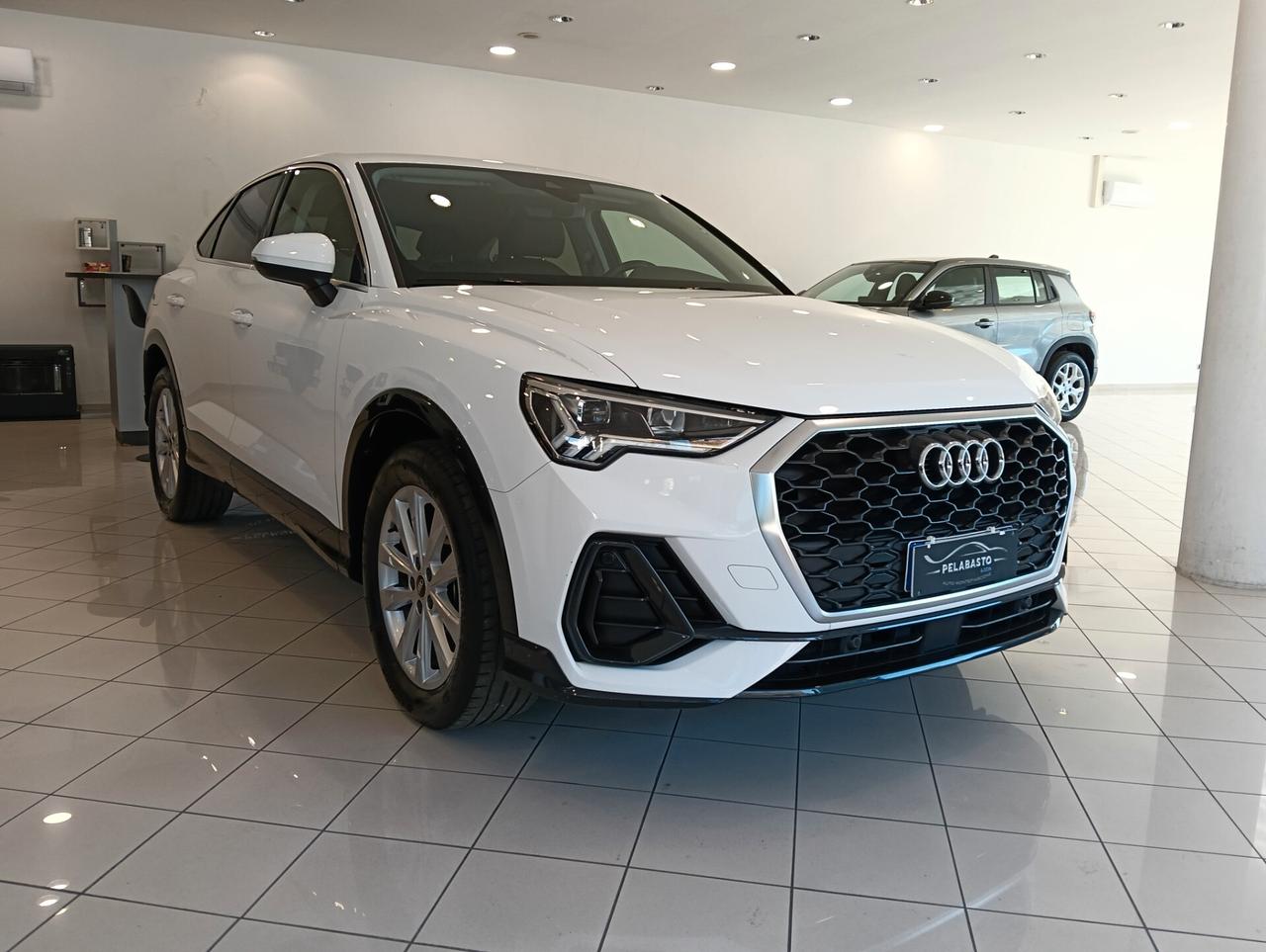Audi Q3 SPB 35 TDI S tronic Business Plus