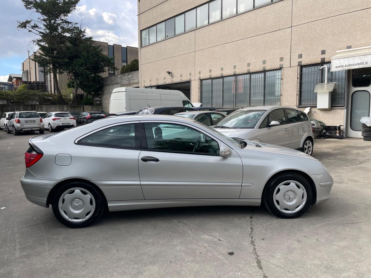 Mercedes-benz C 200 Sport coupe