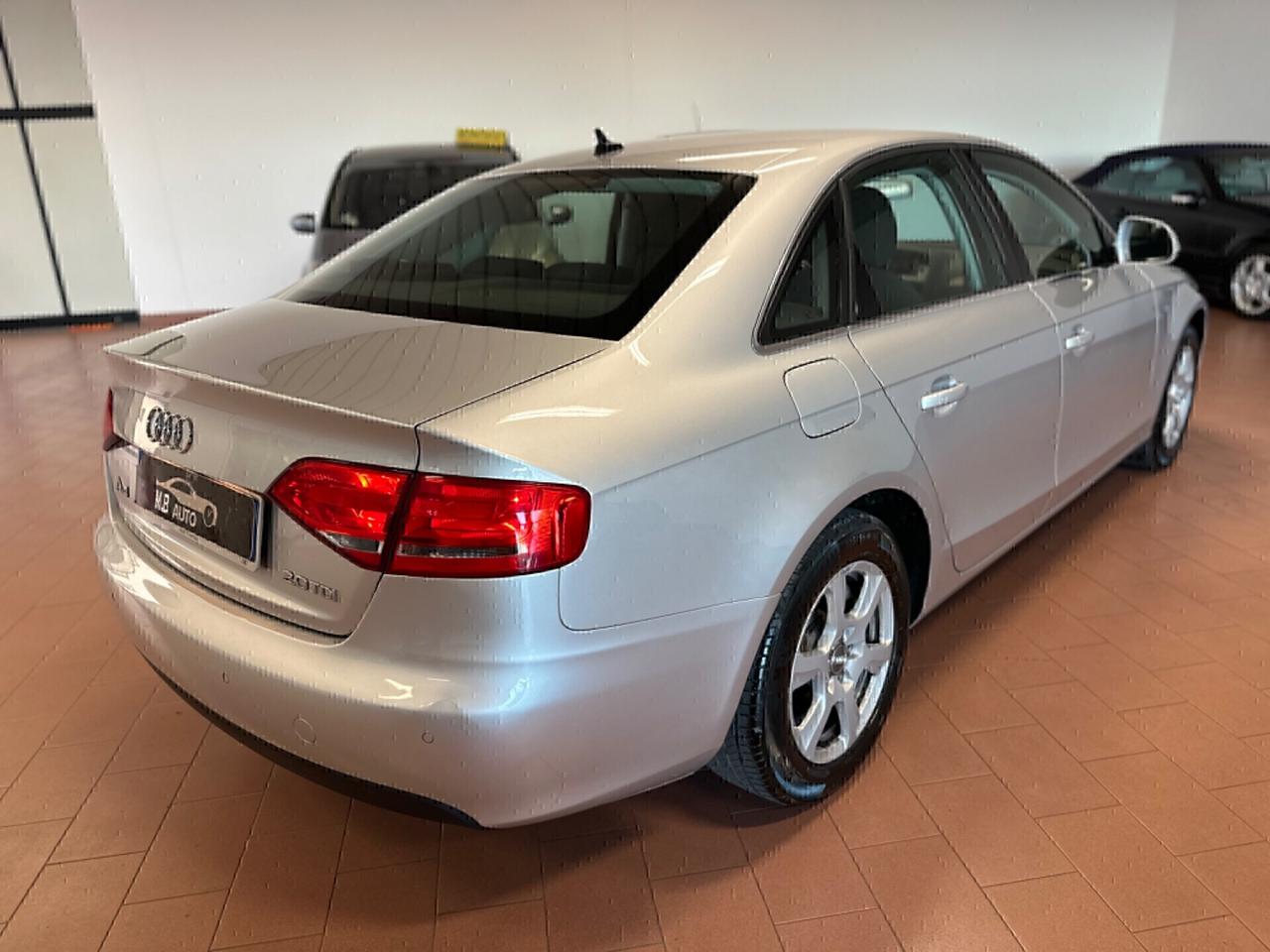 Audi A4 2.0 TDI (120.000KM) CERTIFICATI