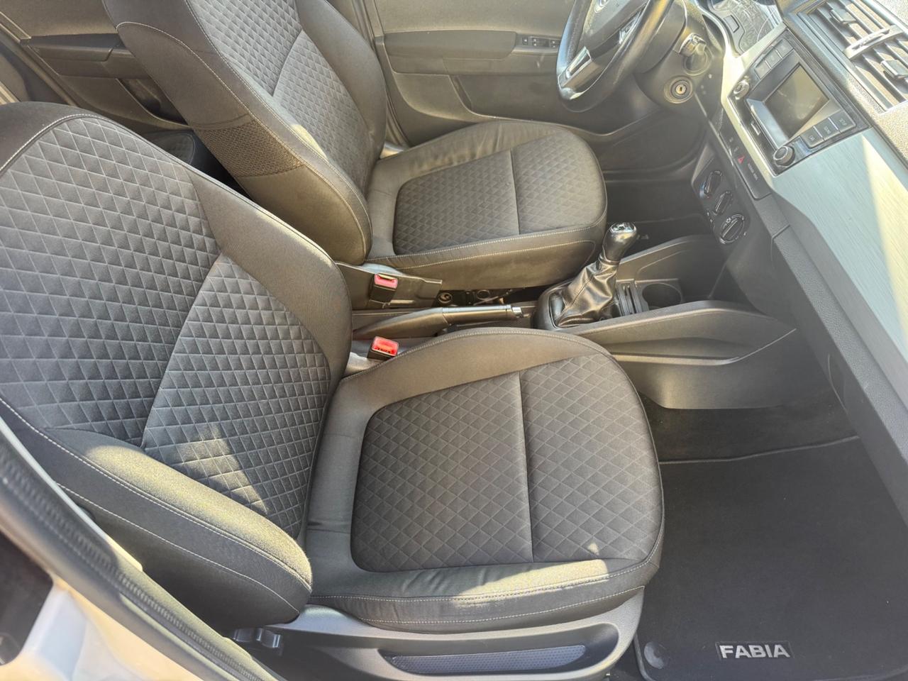 Skoda Fabia 1.4 TDI 75 CV neopaten garanzia 12 mesi