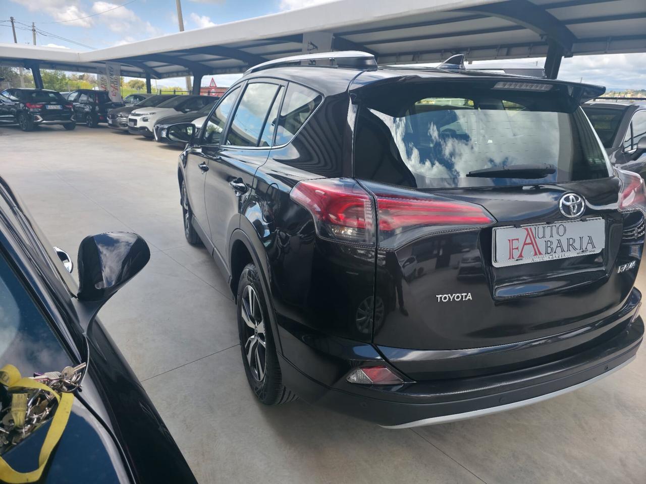 Toyota RAV 4 RAV4 2.0 D-4D 2WD Business