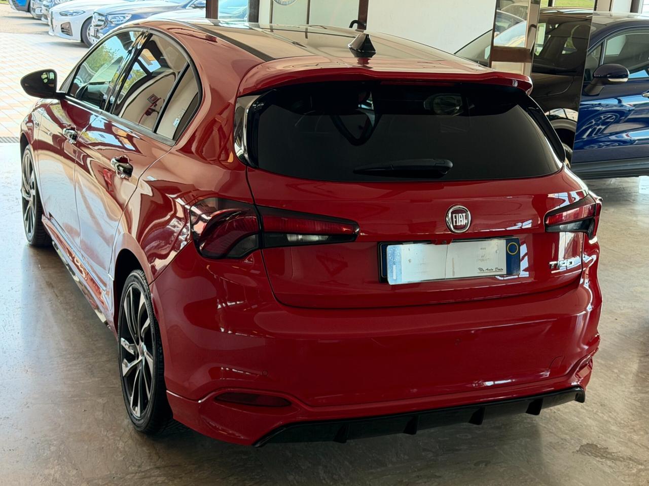 Fiat Tipo 1.6 M.JET 120 cv. 5 porte SPORT