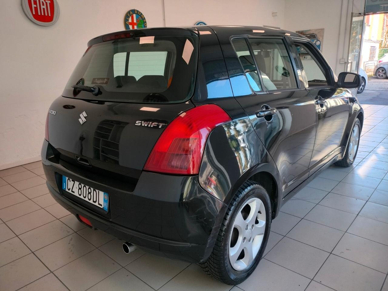 Suzuki Swift 1.3 DDiS 5p. GL
