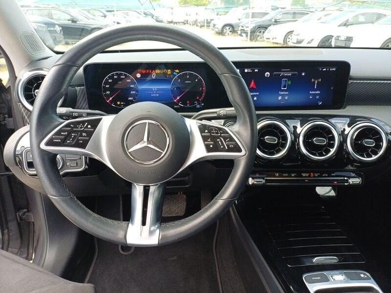 Mercedes-Benz Classe A A 180 d Progressive Advanced NIGHT-PACK