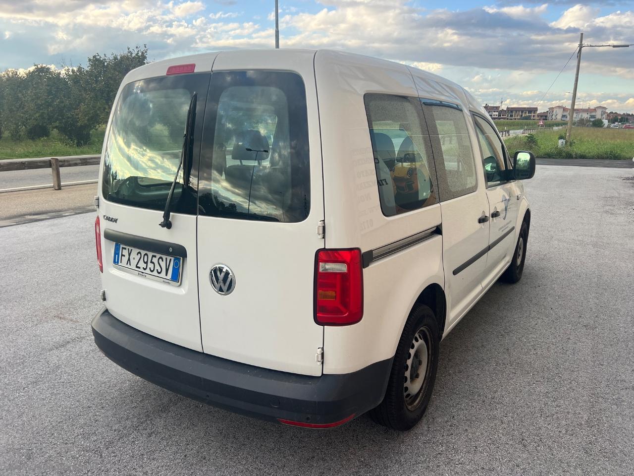 Caddy 2.0 TDI 102CV Kombi