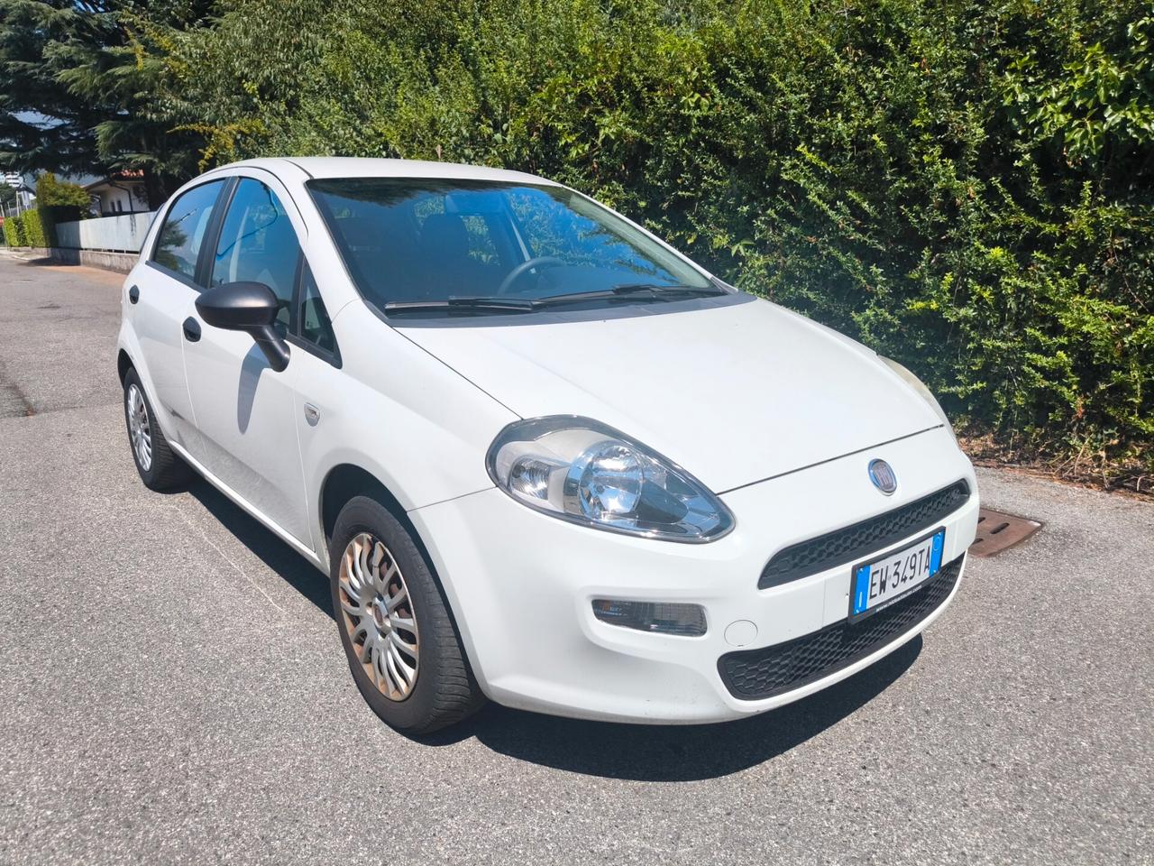 FIAT PUNTO 1,2 BENZINA- EURO 6 -OK NEOPATENTATI