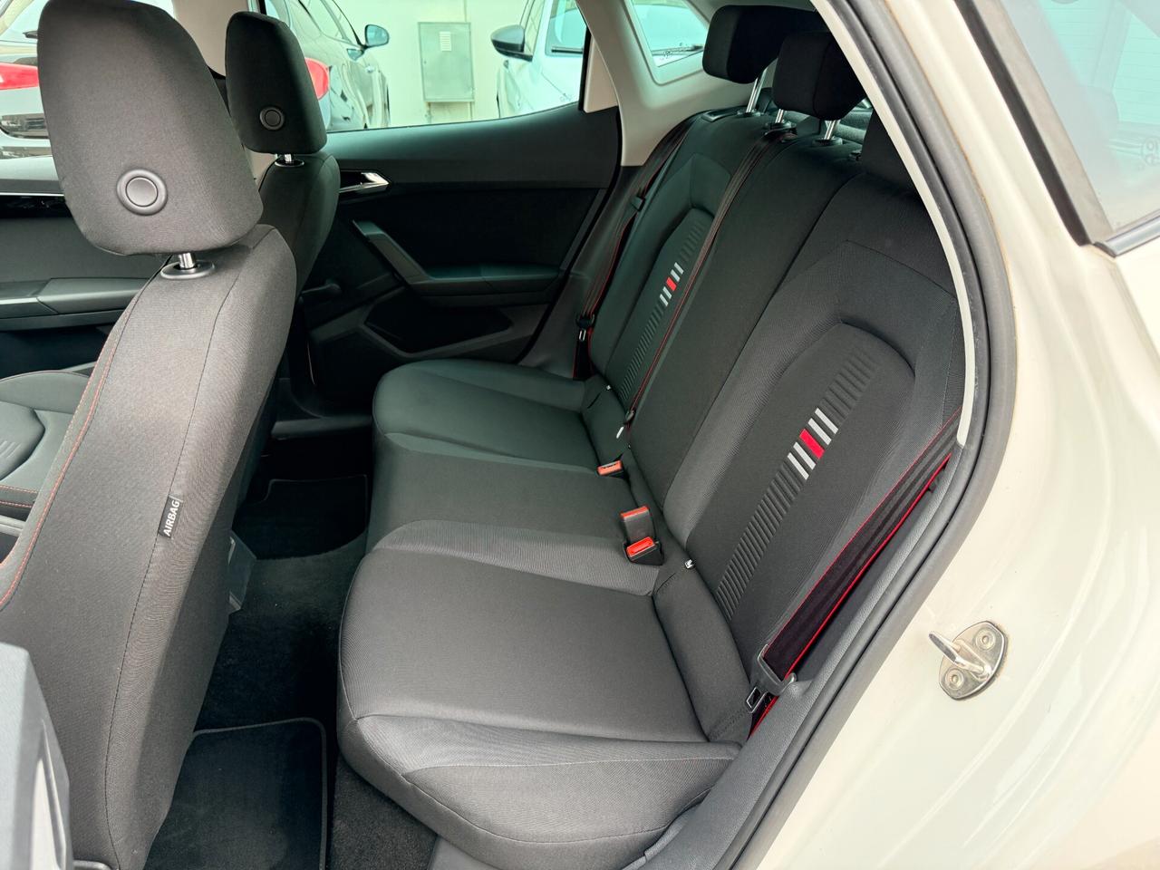 Seat Ibiza 1.6 TDI 95 CV 5 porte FR